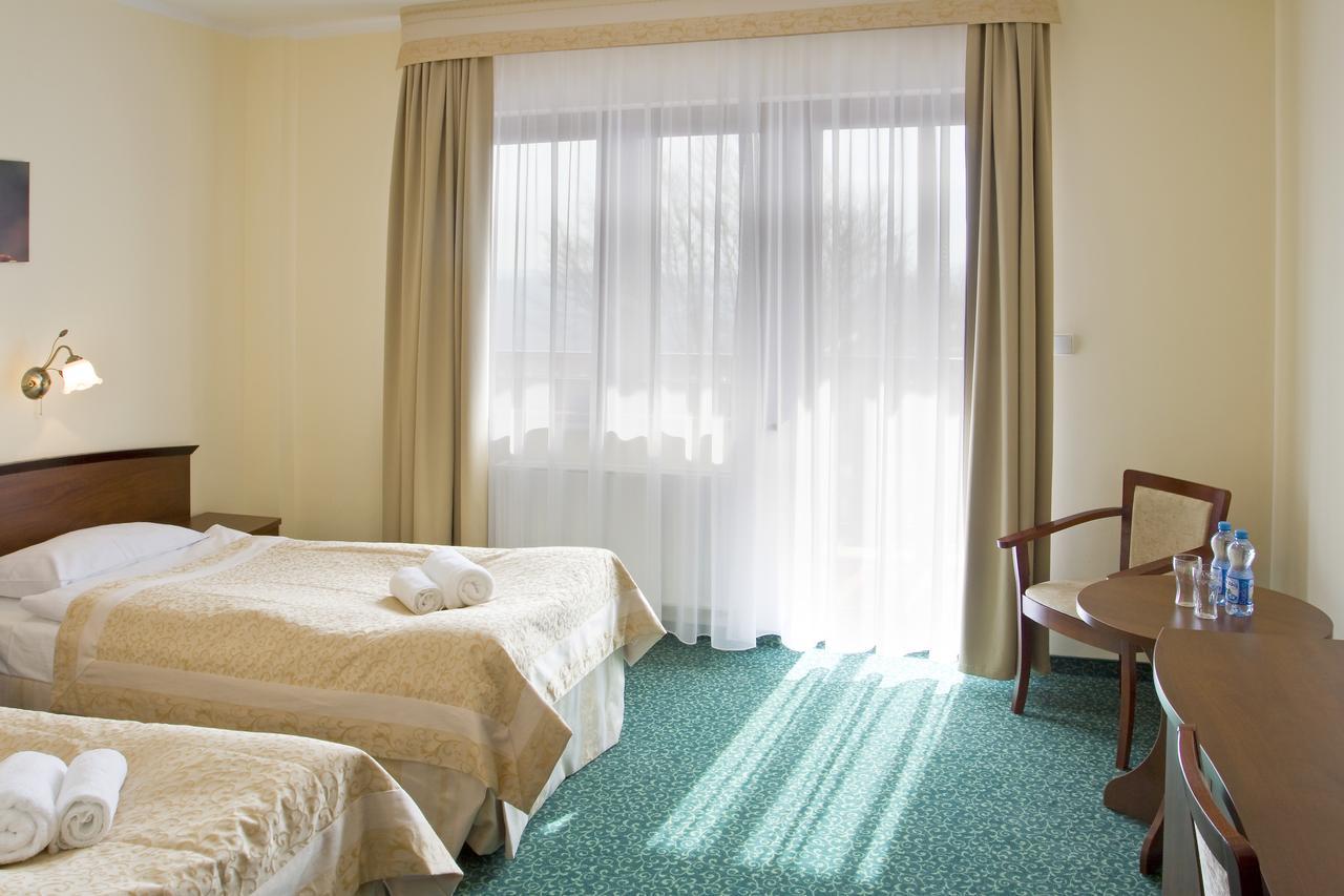 Hotel Zieleniec Zieleniec  Kültér fotó