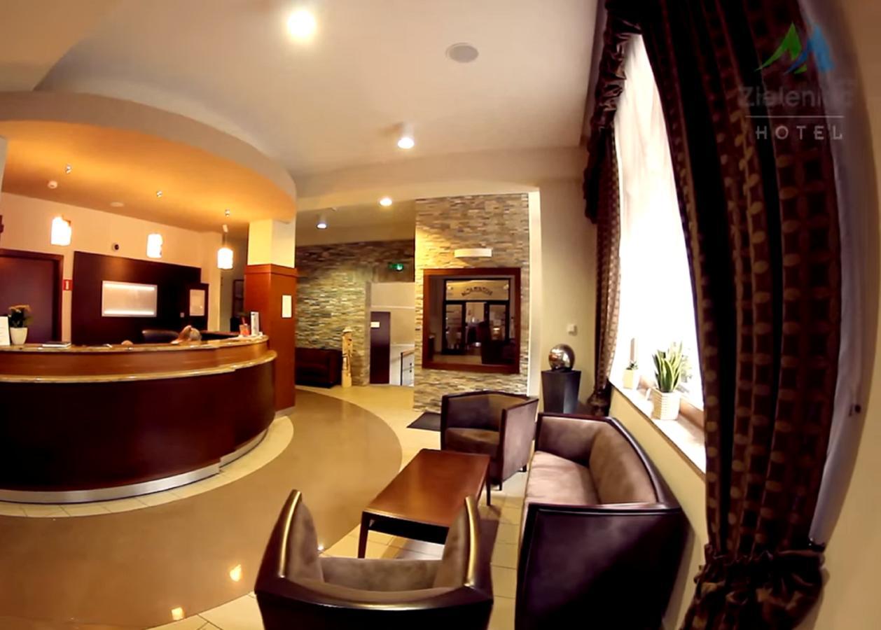 Hotel Zieleniec Zieleniec  Kültér fotó